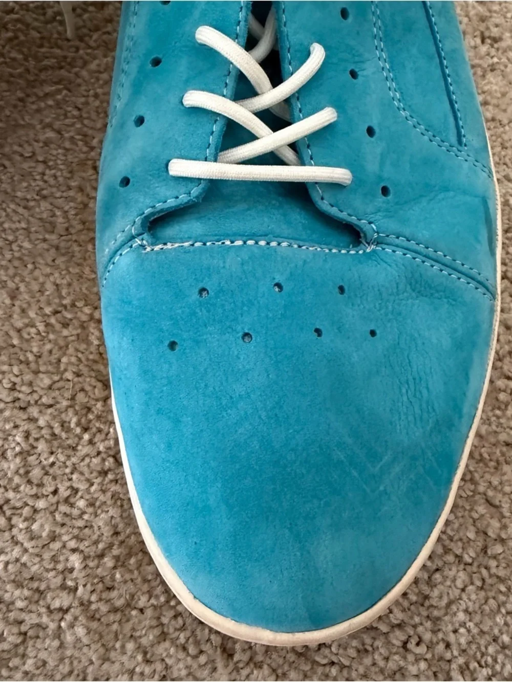 Creative Recreation vibrant turquoise